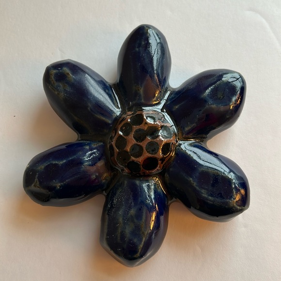 Handcrafted Other - NEW Handmade Ceramic Flower Wall Art in Blue & Brown